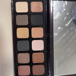 Laura Mercier Eyeshadow Palette - Eye Art Caviar Colour Inspired Edition